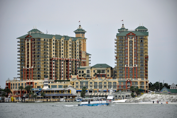 Emerald Grand - a 4-star hotel